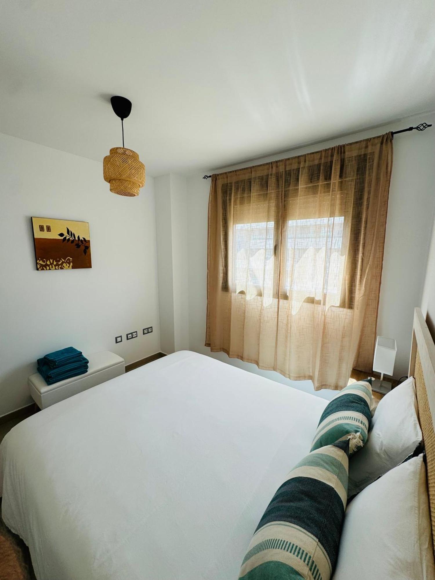 Parking Privado! Sol Y Mar Tu Hogar En La Costa Apartment Estepona Ngoại thất bức ảnh